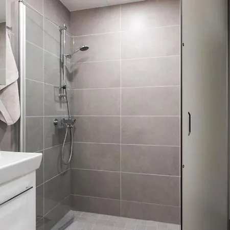 Apartment New With Free Parking 10 Min From Helsinki Airport Vantaa